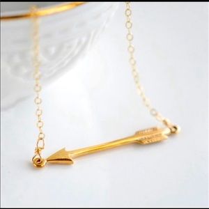 Arrow necklace